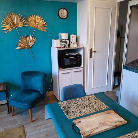 Studio 10, Tres Bien Place, Parking Wifi Gratuit Bagnoles de l'Orne Normandie Bagian luar foto