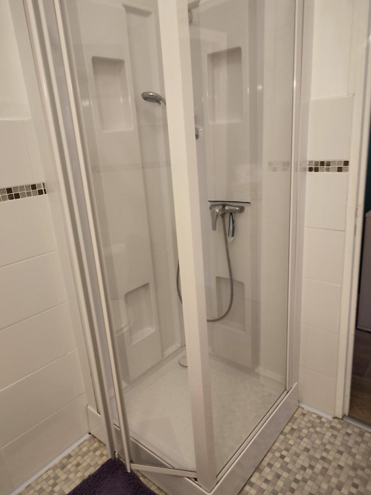 Studio 10, Tres Bien Place, Parking Wifi Gratuit Bagnoles de l'Orne Normandie Bagian luar foto
